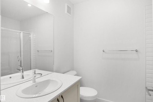 13133 214 Street Nw, Edmonton, AB 