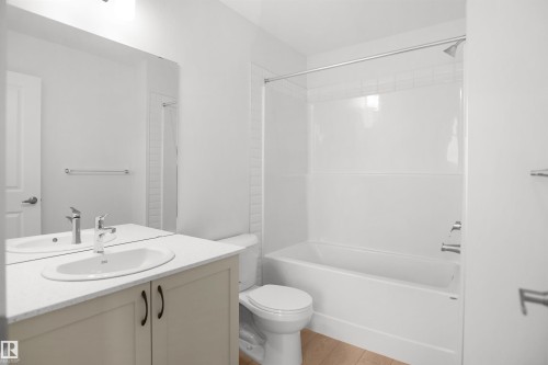 13133 214 Street Nw, Edmonton, AB 