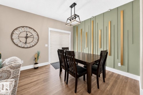 1239 24 Avenue Nw, Edmonton, AB 
