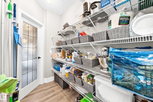 1239 24 Avenue Nw, Edmonton, AB 