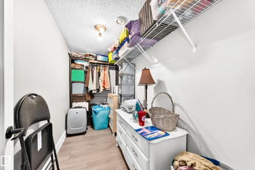 1239 24 Avenue Nw, Edmonton, AB 