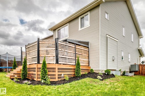 1239 24 Avenue Nw, Edmonton, AB 