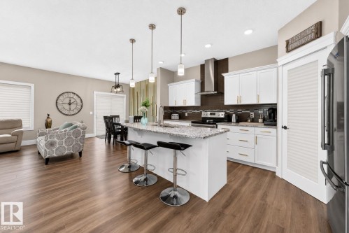1239 24 Avenue Nw, Edmonton, AB 