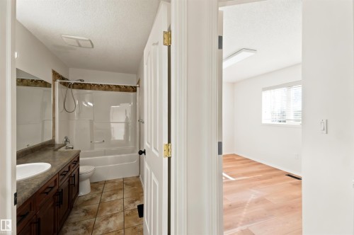 34 Norris Crescent, St. Albert, AB 