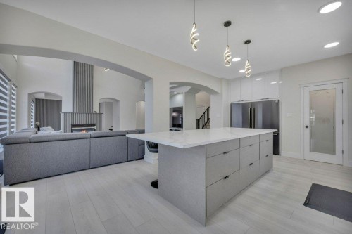 5010 Donsdale Drive Nw, Edmonton, AB 