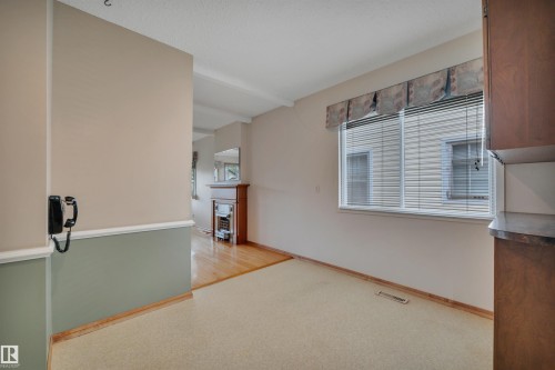 11527 88 Street Nw, Edmonton, AB - Indoor Photo Showing Other Room