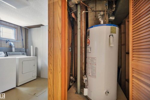 11527 88 Street Nw, Edmonton, AB - Indoor Photo Showing Laundry Room
