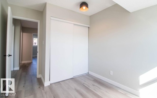 3129 139 Avenue Nw, Edmonton, AB 