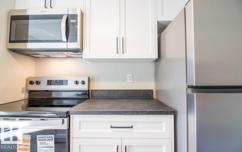 3129 139 Avenue Nw, Edmonton, AB 