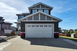 34 Southbridge  Cres  Calmar, AB T0C 0V0