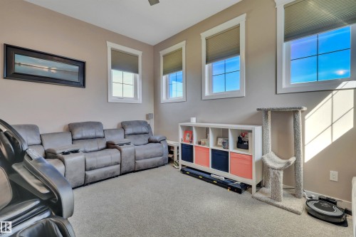 34 Southbridge  Cres, Calmar, AB 
