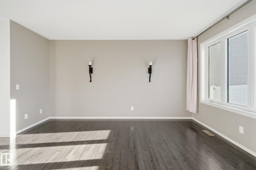 16822 52 Street Nw, Edmonton, AB 