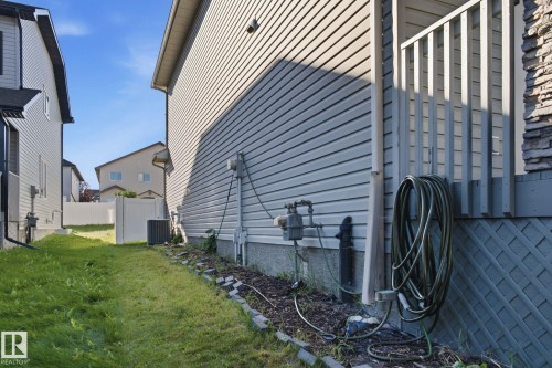 16822 52 Street Nw, Edmonton, AB 