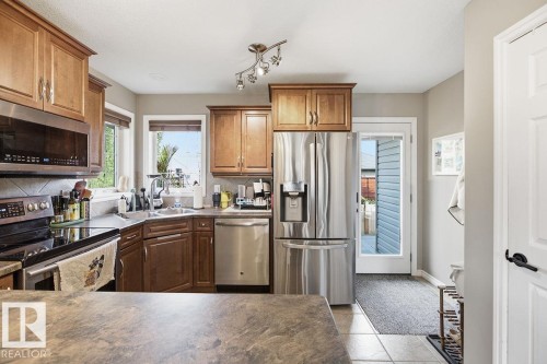 2 Woods Place, Leduc, AB 