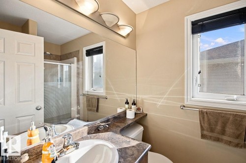 2 Woods Place, Leduc, AB 