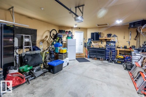 2 Woods Place, Leduc, AB 