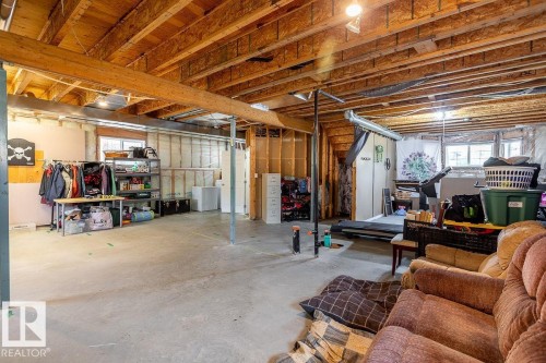 2 Woods Place, Leduc, AB 