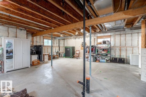 2 Woods Place, Leduc, AB 