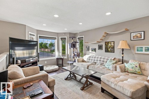 2 Woods Place, Leduc, AB 