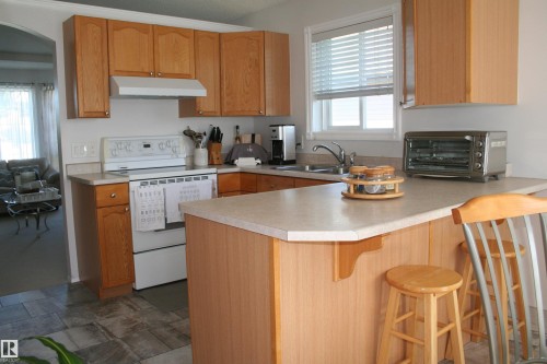 263 Dunvegan Road Nw, Edmonton, AB 