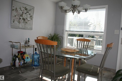 263 Dunvegan Road Nw, Edmonton, AB 