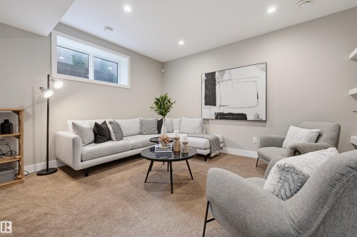 9235 148 Street Nw, Edmonton, AB 