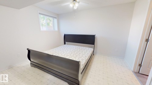 7936 3 Avenue Sw, Edmonton, AB 