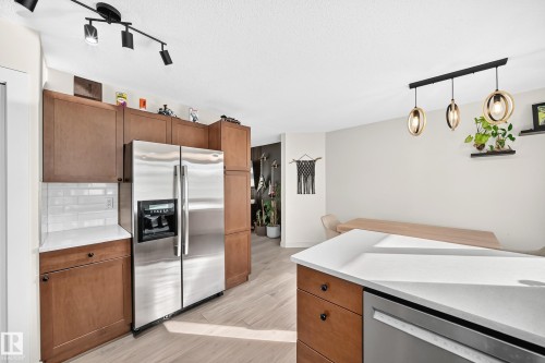 8997 96 Ave, Fort Saskatchewan, AB 