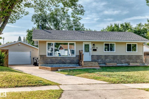 8997 96 Ave, Fort Saskatchewan, AB 