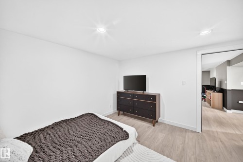 8997 96 Ave, Fort Saskatchewan, AB 
