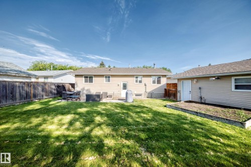 8997 96 Ave, Fort Saskatchewan, AB 