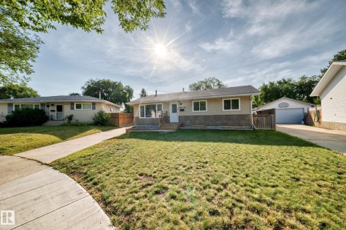 8997 96 Ave, Fort Saskatchewan, AB 