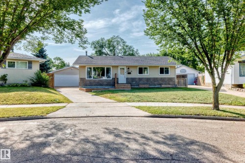 8997 96 Ave, Fort Saskatchewan, AB 