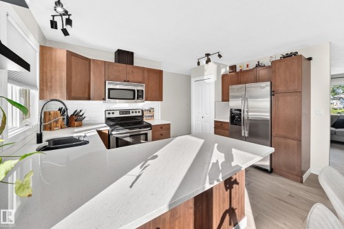 8997 96 Ave, Fort Saskatchewan, AB 