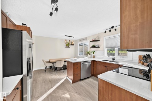 8997 96 Ave, Fort Saskatchewan, AB 