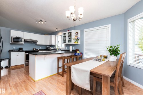 208 Rainbow Crescent, Sherwood Park, AB 