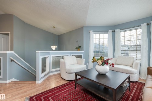 208 Rainbow Crescent, Sherwood Park, AB 