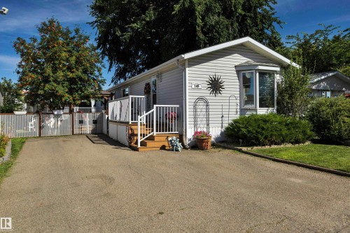 145 Willow Park Estate   Leduc, AB T9E 6J7