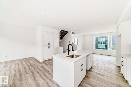 #68 5 Rondeau Dr, St. Albert, AB 