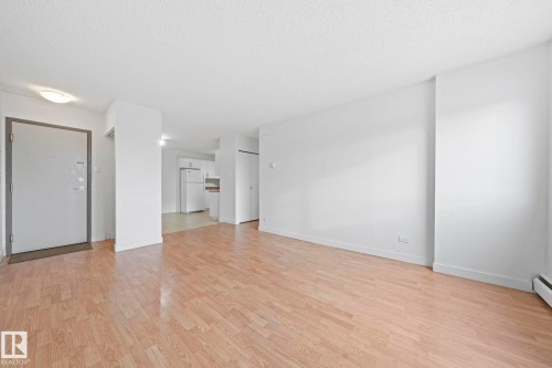 #808 9710 105 St Nw, Edmonton, AB - Indoor Photo Showing Other Room
