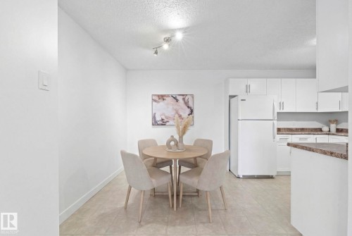 #808 9710 105 St Nw, Edmonton, AB - Indoor