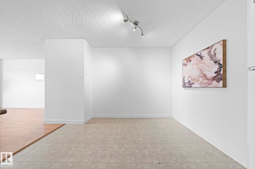 #808 9710 105 St Nw, Edmonton, AB - Indoor Photo Showing Other Room