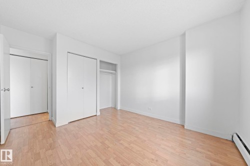 #808 9710 105 St Nw, Edmonton, AB - Indoor Photo Showing Other Room
