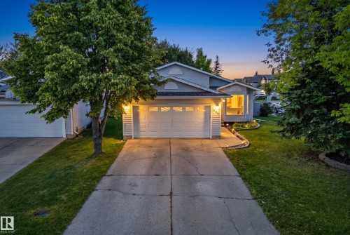 468 DAVENPORT Place   Sherwood Park, AB T8H 1R9