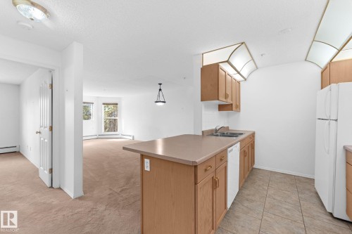 #225 10511 42 Av Nw, Edmonton, AB 