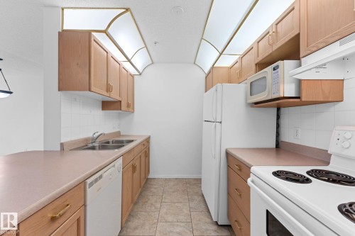 #225 10511 42 Av Nw, Edmonton, AB 