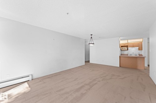 #225 10511 42 Av Nw, Edmonton, AB 