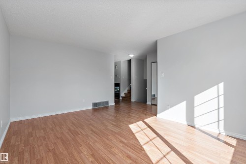 134 Cameron Crescent, Wetaskiwin, AB 