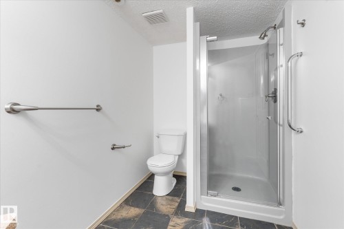 136 Westridge Crescent, Spruce Grove, AB - Indoor Photo Showing Bathroom