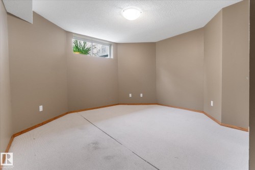 136 Westridge Crescent, Spruce Grove, AB - Indoor Photo Showing Other Room